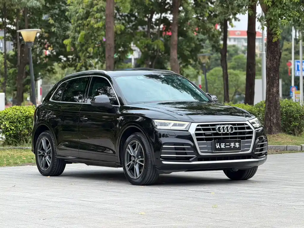 Audi Q5L 2020 — фото 3