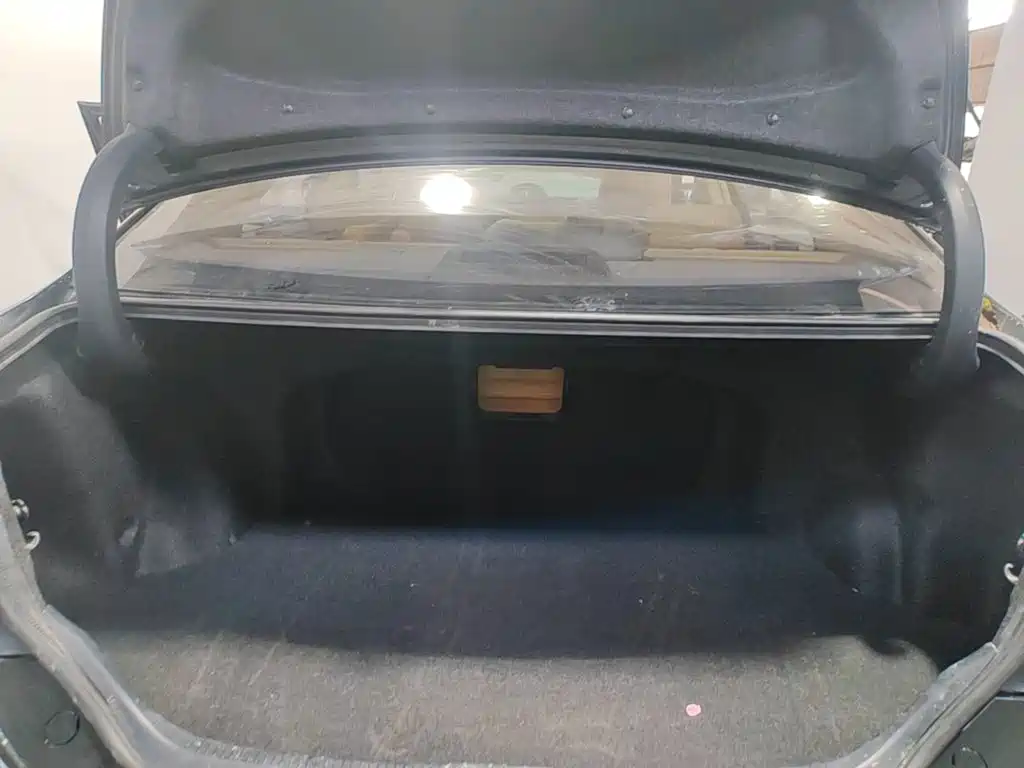 Toyota Camry 2015 — фото 19