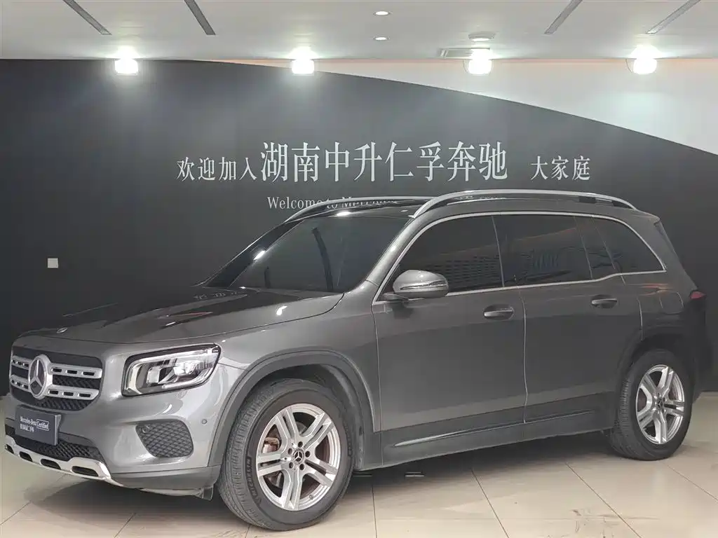 Mercedes-Benz GLB 2020 — фото 1