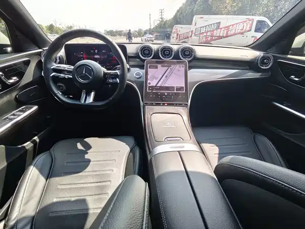 Mercedes-Benz C-Class 2023