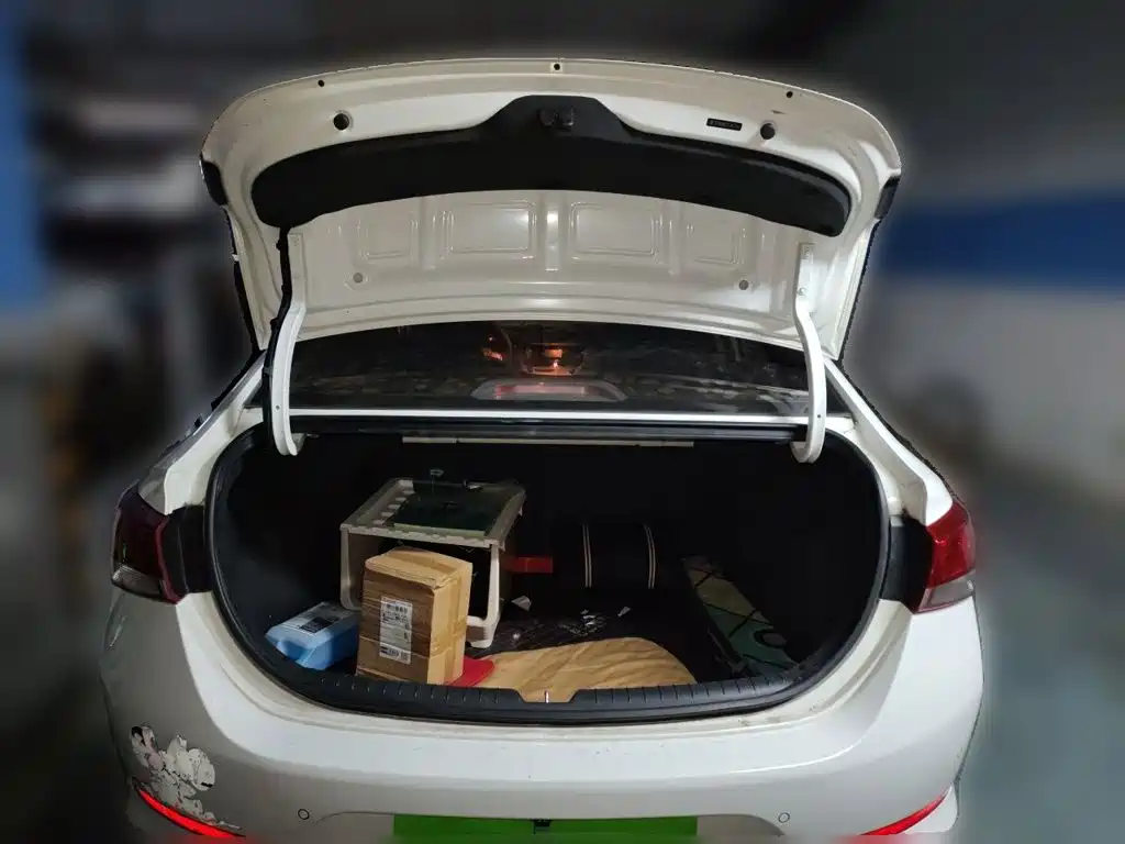 Hyundai Verna 2019 — фото 15