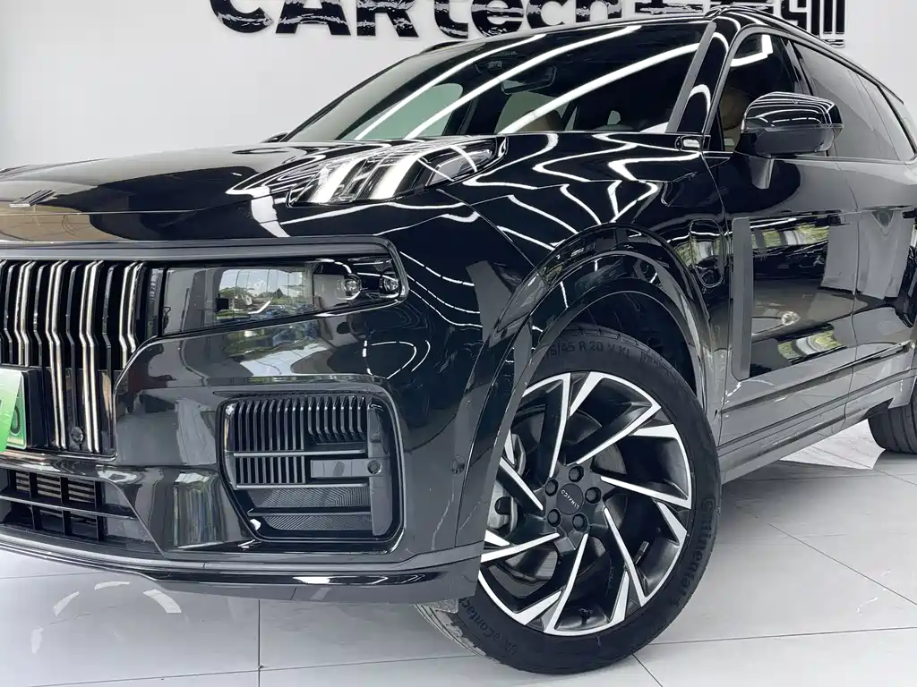 Lynk & Co 09 EM-P 2023