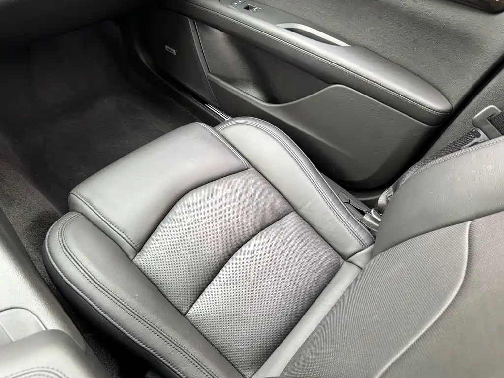 Cadillac CT6 2019 — фото 14