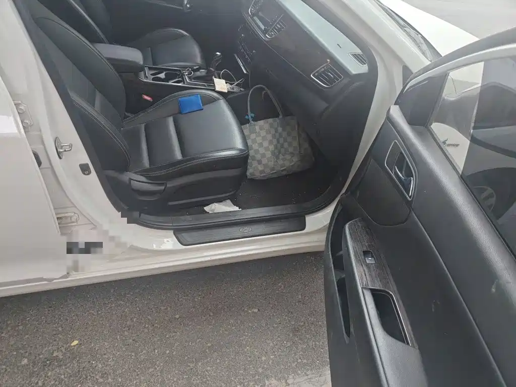 Hyundai Mistra 2017 — фото 20