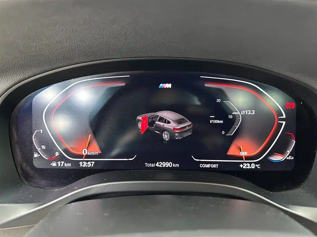 BMW X4 2022 — фото 11