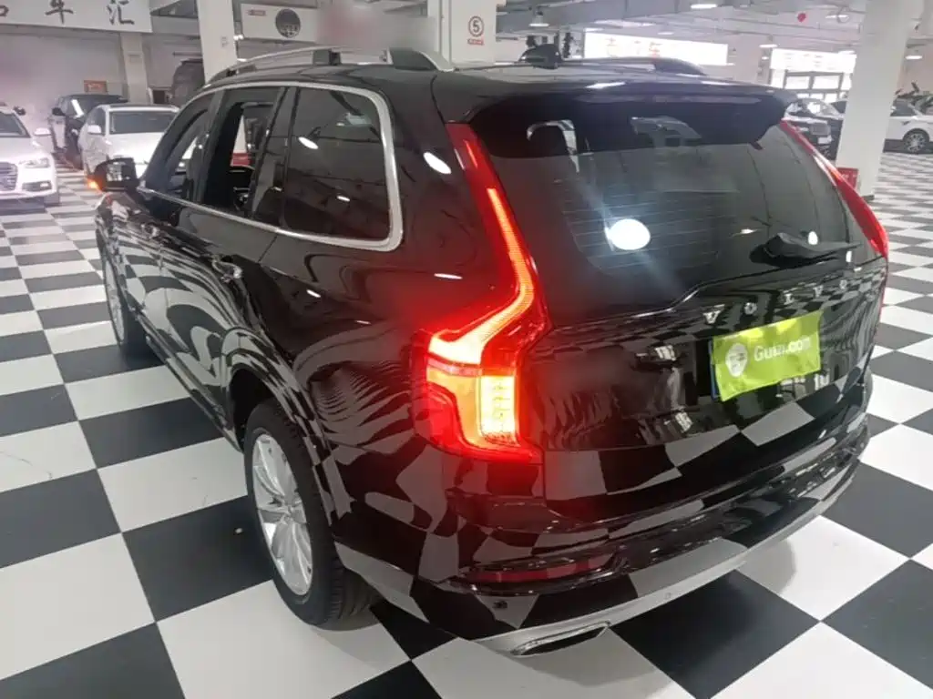Volvo XC90 2017