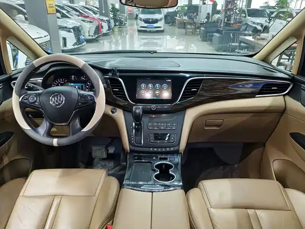 Buick GL8 2019