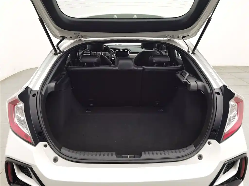 Honda Civic 2021 — фото 16