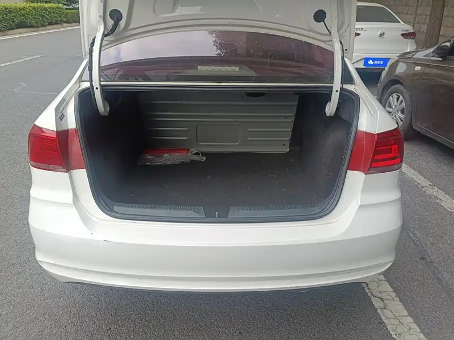 Volkswagen Santana 2018
