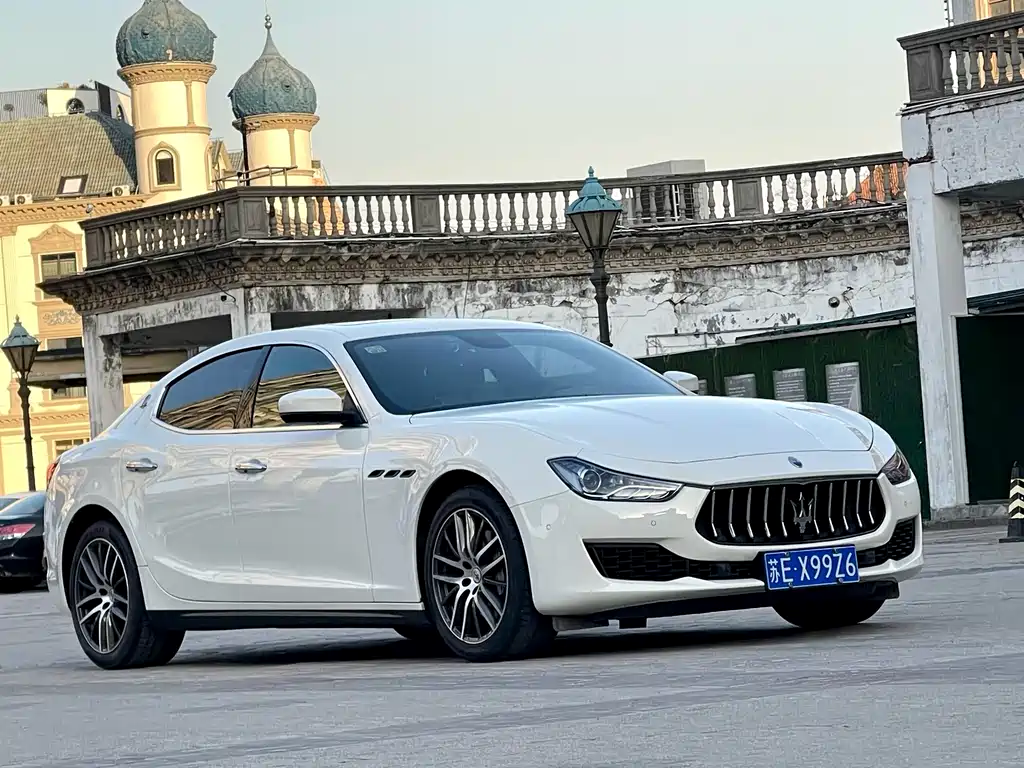 Maserati Ghibli 2021 — фото 3