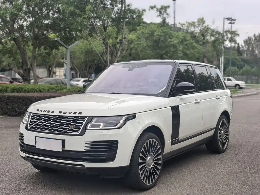 Land Rover Range Rover 2018 — фото 1