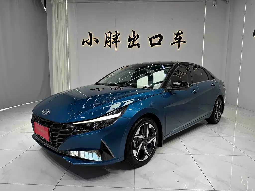 Hyundai Elantra 2022