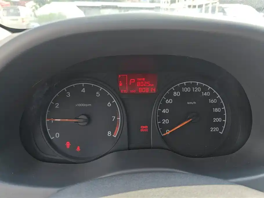 Hyundai Verna 2016 — фото 14