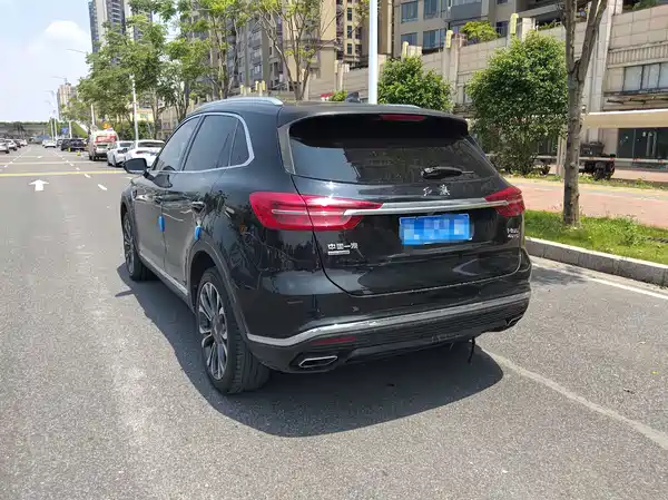 Hongqi HS5 2019