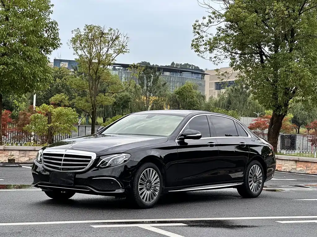 Mercedes-Benz E-Class 2020 — фото 6