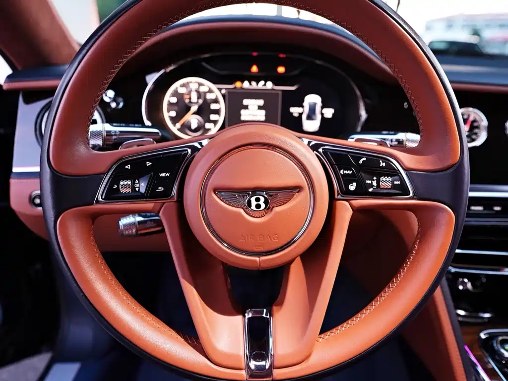 Bentley Flying Spur 2020 — фото 14