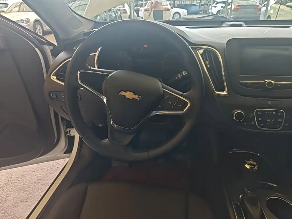 Chevrolet Malibu XL 2017 — фото 11