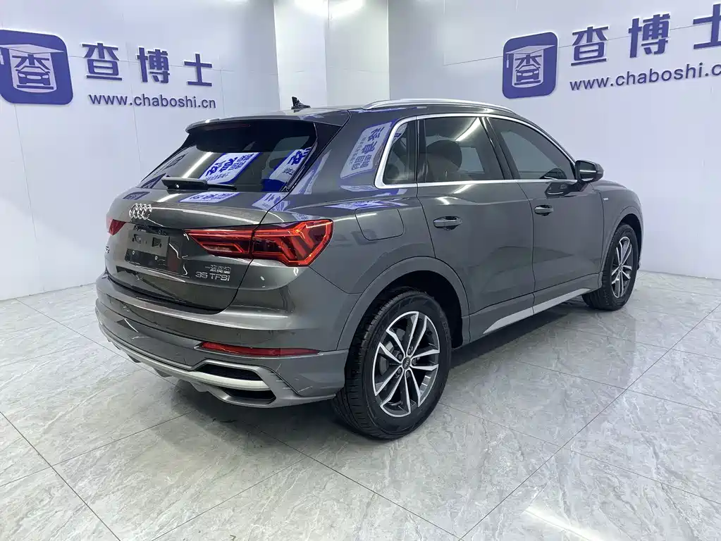 Audi Q3 2023 — фото 19