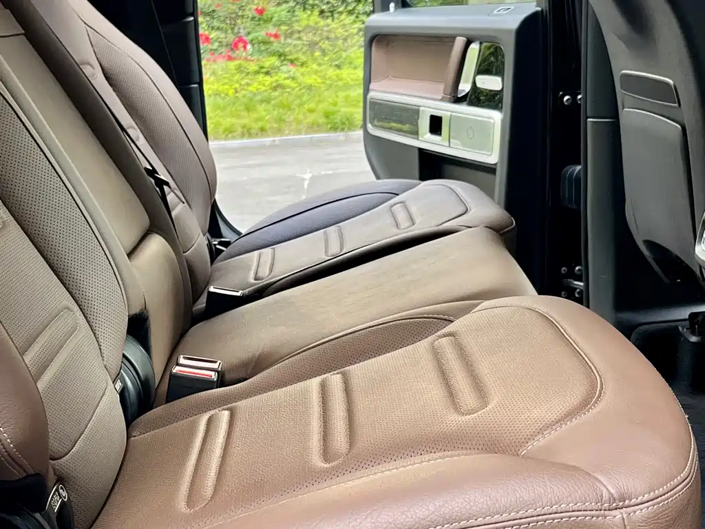 Mercedes-Benz G-Class 2019 — фото 13