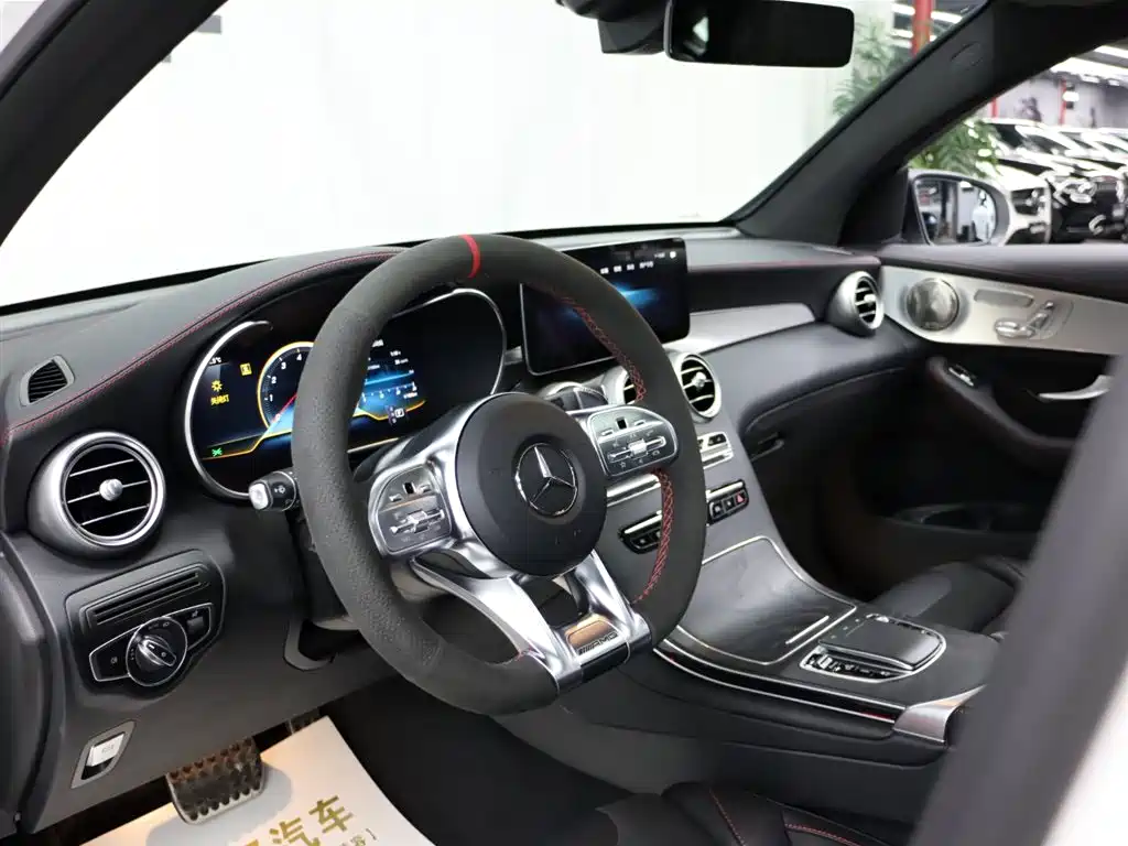 Mercedes-Benz GLC Coupe AMG 2021 — фото 9