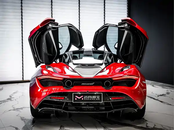 McLaren 720S 2020