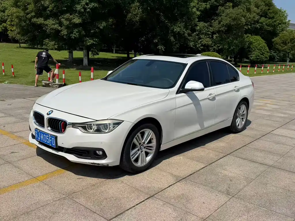 BMW 3 Series 2017