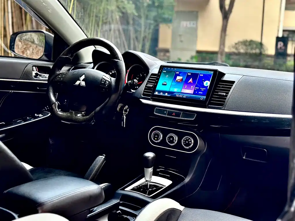 Mitsubishi Lancer EX 2017 — фото 6