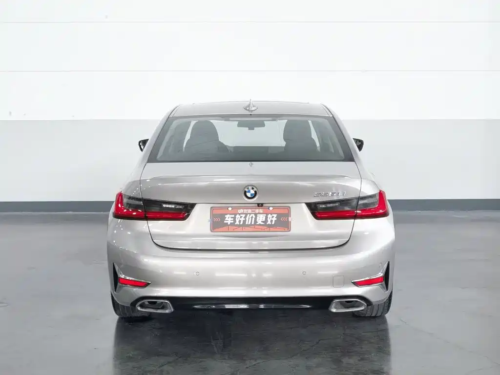 BMW 3 Series 2019 — фото 4