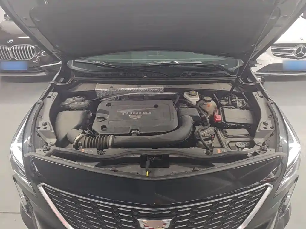 Cadillac XT4 2023 — фото 20