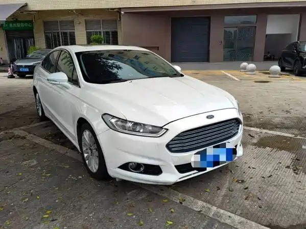 Ford Mondeo 2015