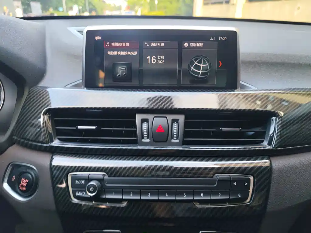 BMW X1 2020 — фото 15