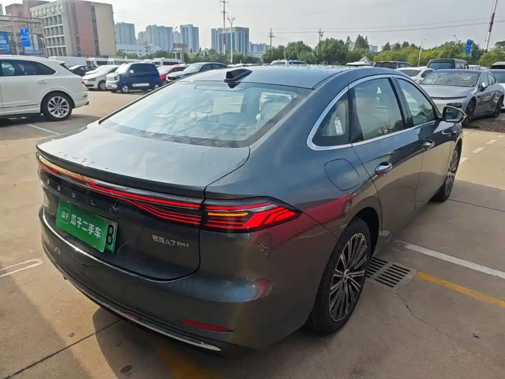 Geely Galaxy A7 EM 2026 — фото 7