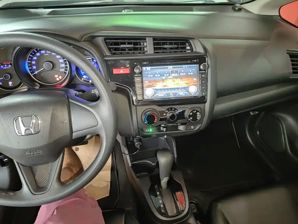 Honda Fit 2017 — фото 10