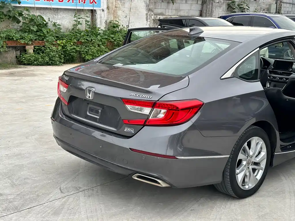 Honda Accord 2021 — фото 19