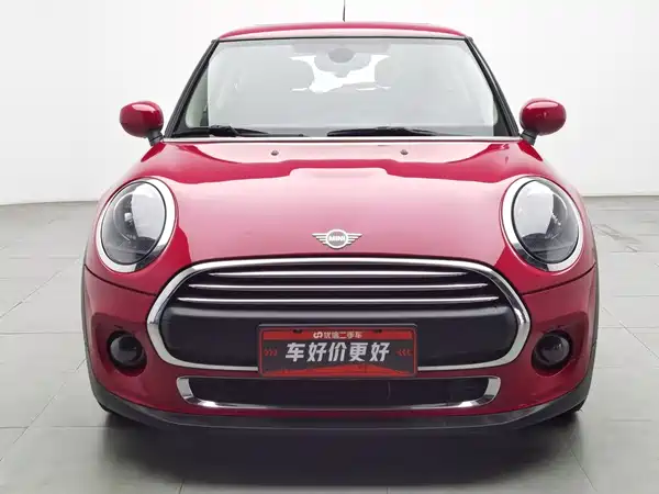 MINI MINI 2020