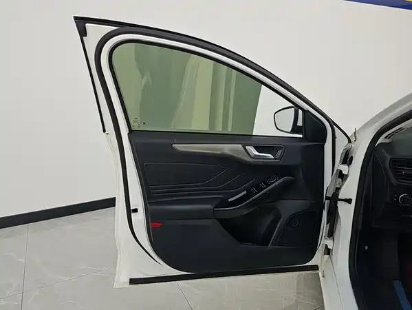 Ford Focus 2019