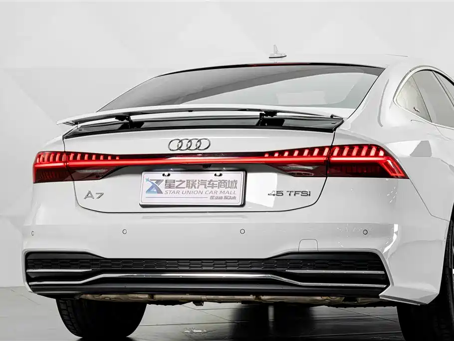 Audi A7 2025 — фото 7