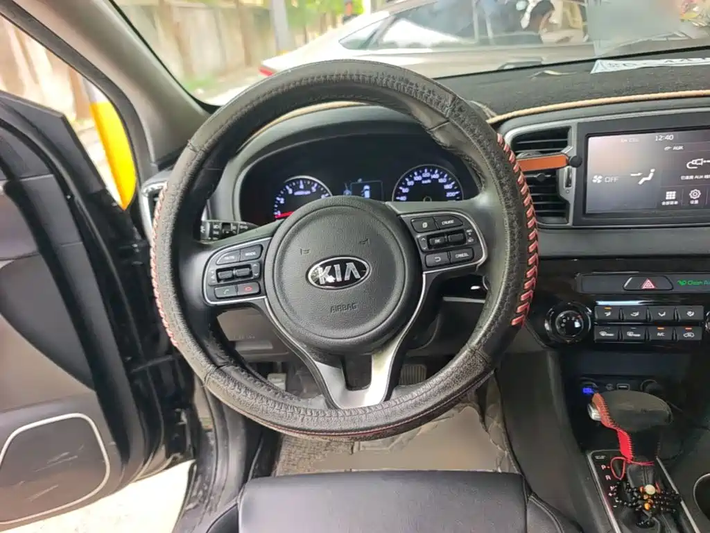 Kia KX5 2017 — фото 11