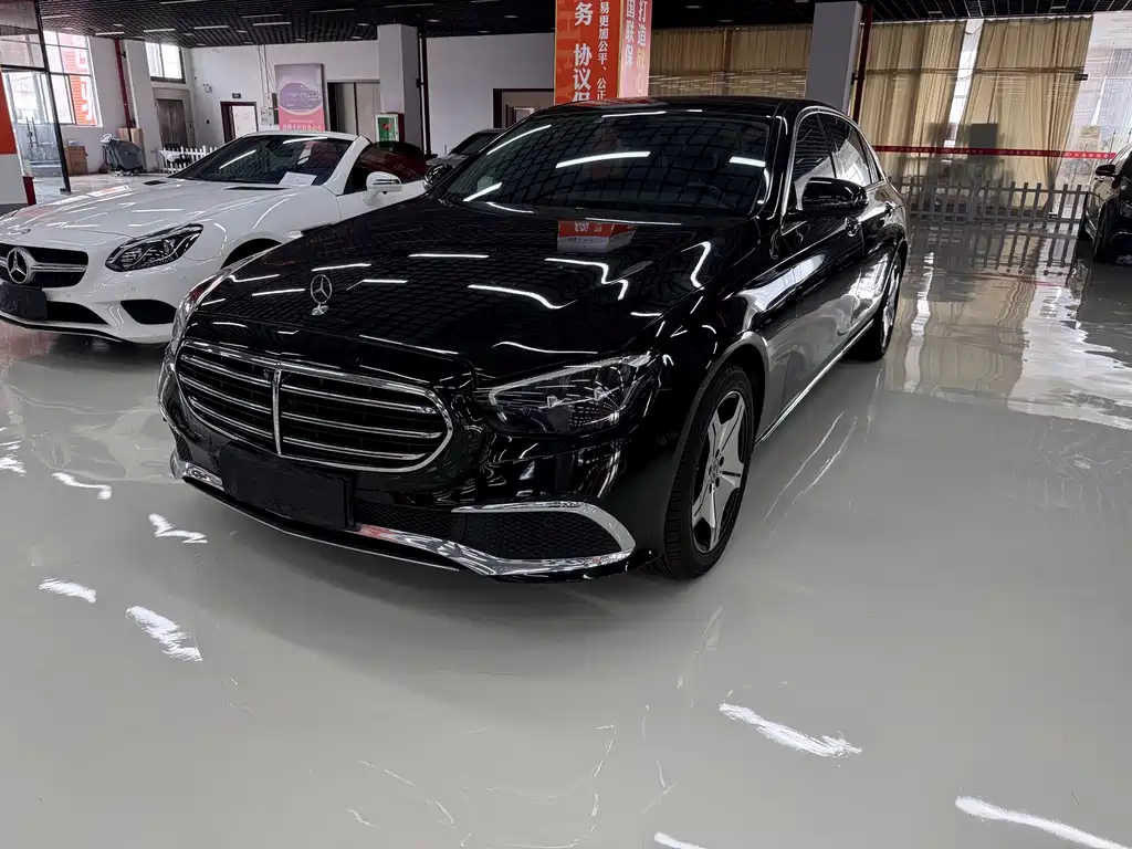 Mercedes-Benz E-Class 2021