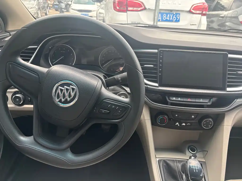 Buick Excelle GT 2015 — фото 10