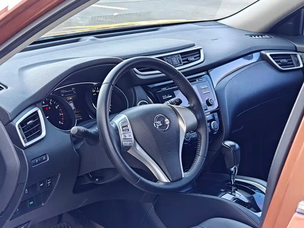 Nissan X-Trail 2014 — фото 10