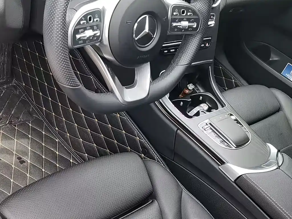 Mercedes-Benz C-Class 2021 — фото 3