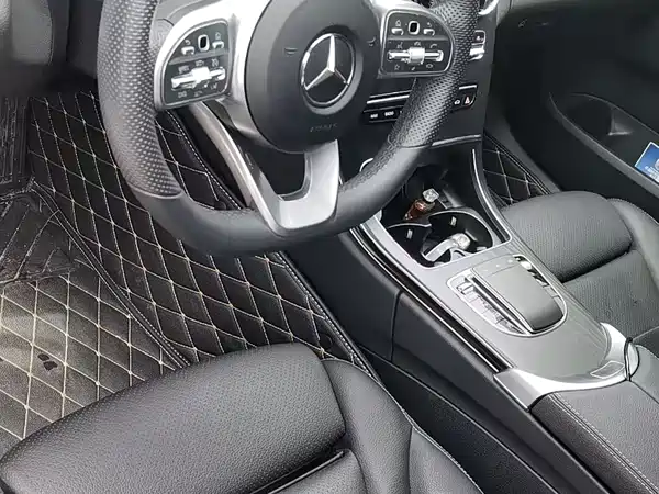 Mercedes-Benz C-Class 2021