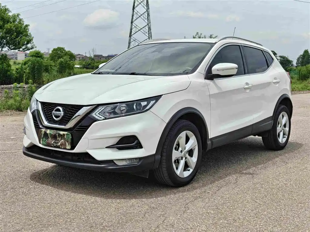 Nissan Qashqai 2022 — фото 1
