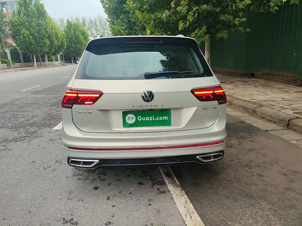 Volkswagen Tiguan L 2022