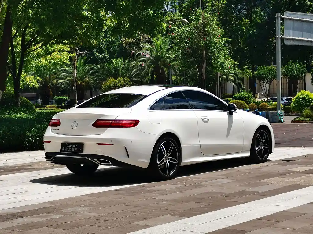 Mercedes-Benz E-Class 2019