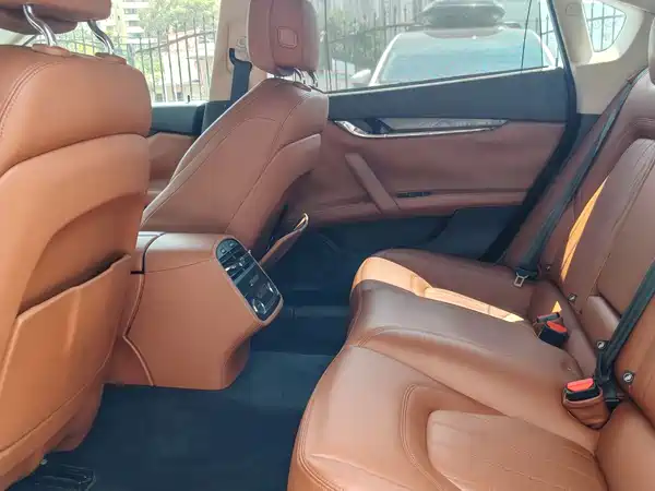 Maserati Quattroporte 2016