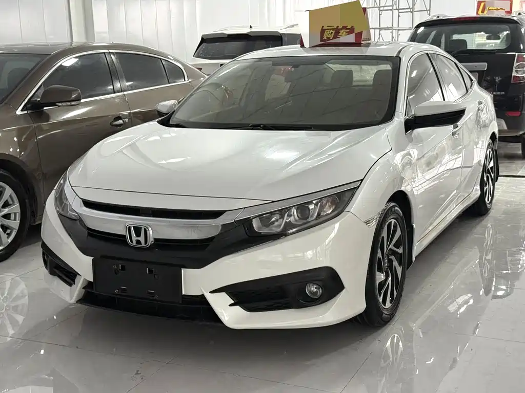 Honda Civic 2016 — фото 1