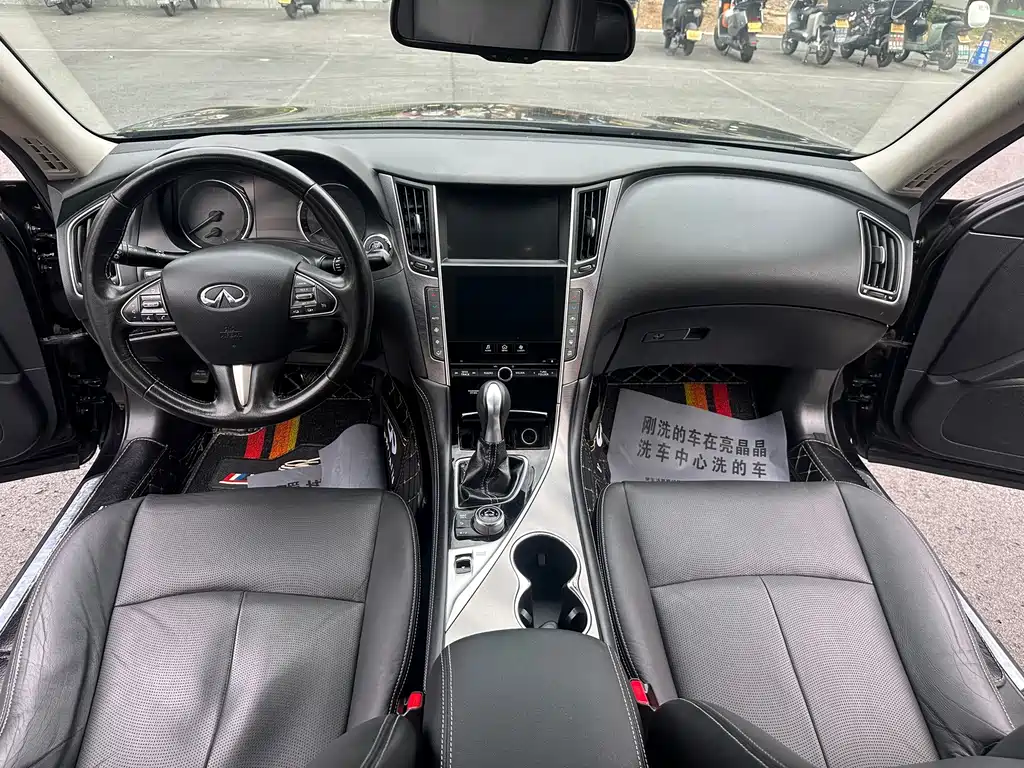 Infiniti Q50L 2018 — фото 13