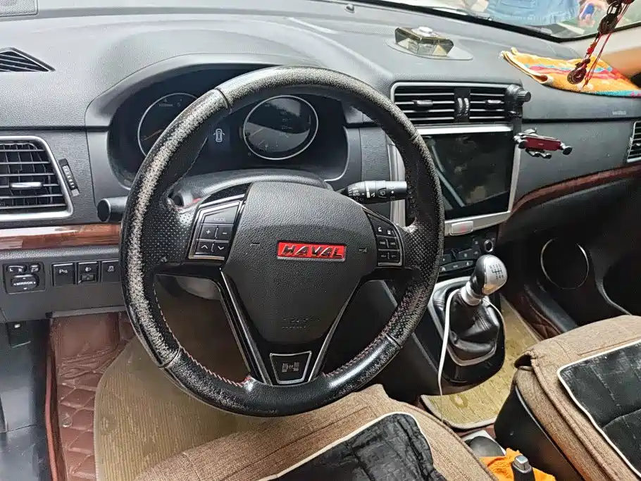 Haval H6 2015 — фото 12
